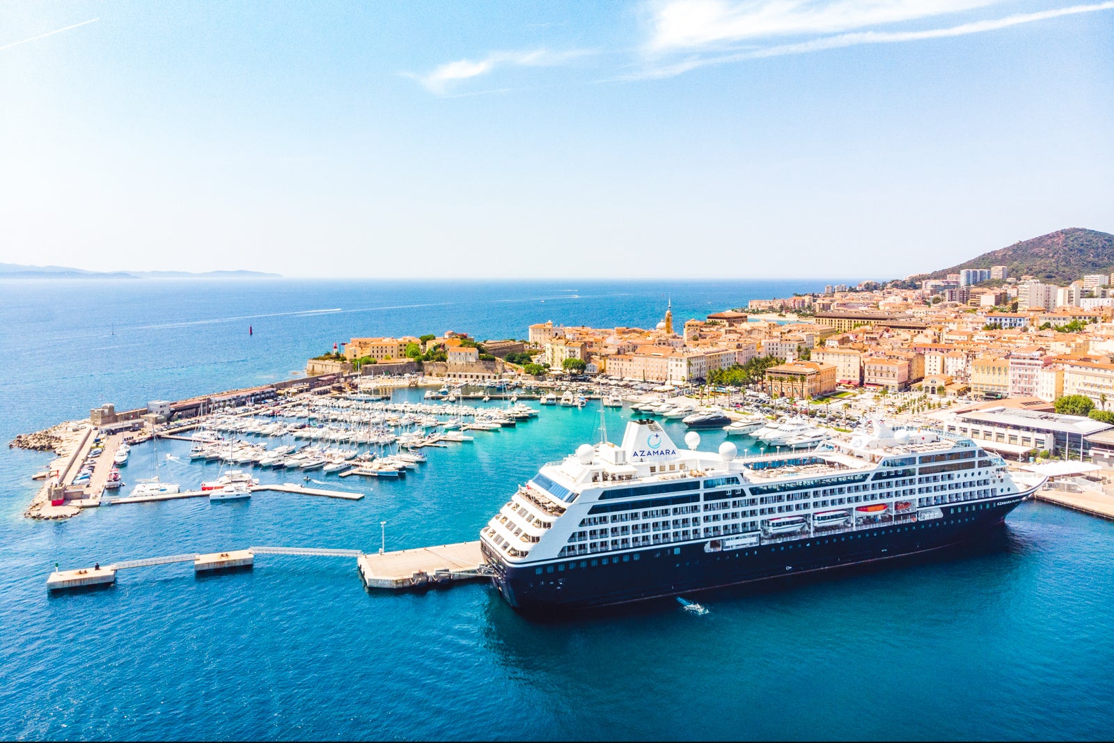 You are currently viewing The 5 best destinations you can visit on an Azamara Cruises ship