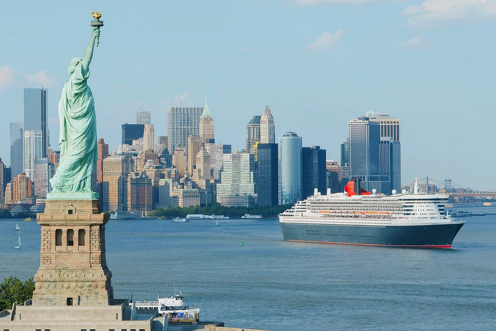 You are currently viewing The 5 best destinations you can visit on a Cunard Line cruise ship