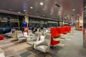 Read more about the article 5 ways to ensure you have lounge access before your next flight