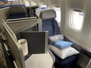 Read more about the article Why Premium Plus and higher fare classes are the secret to United upgrades