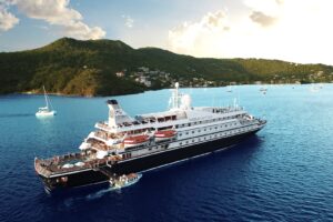 Read more about the article 5 best luxury Caribbean cruises for next winter’s getaway