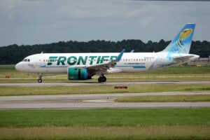 Read more about the article Turf war: Sun Country adds rare single new route against Frontier Airlines