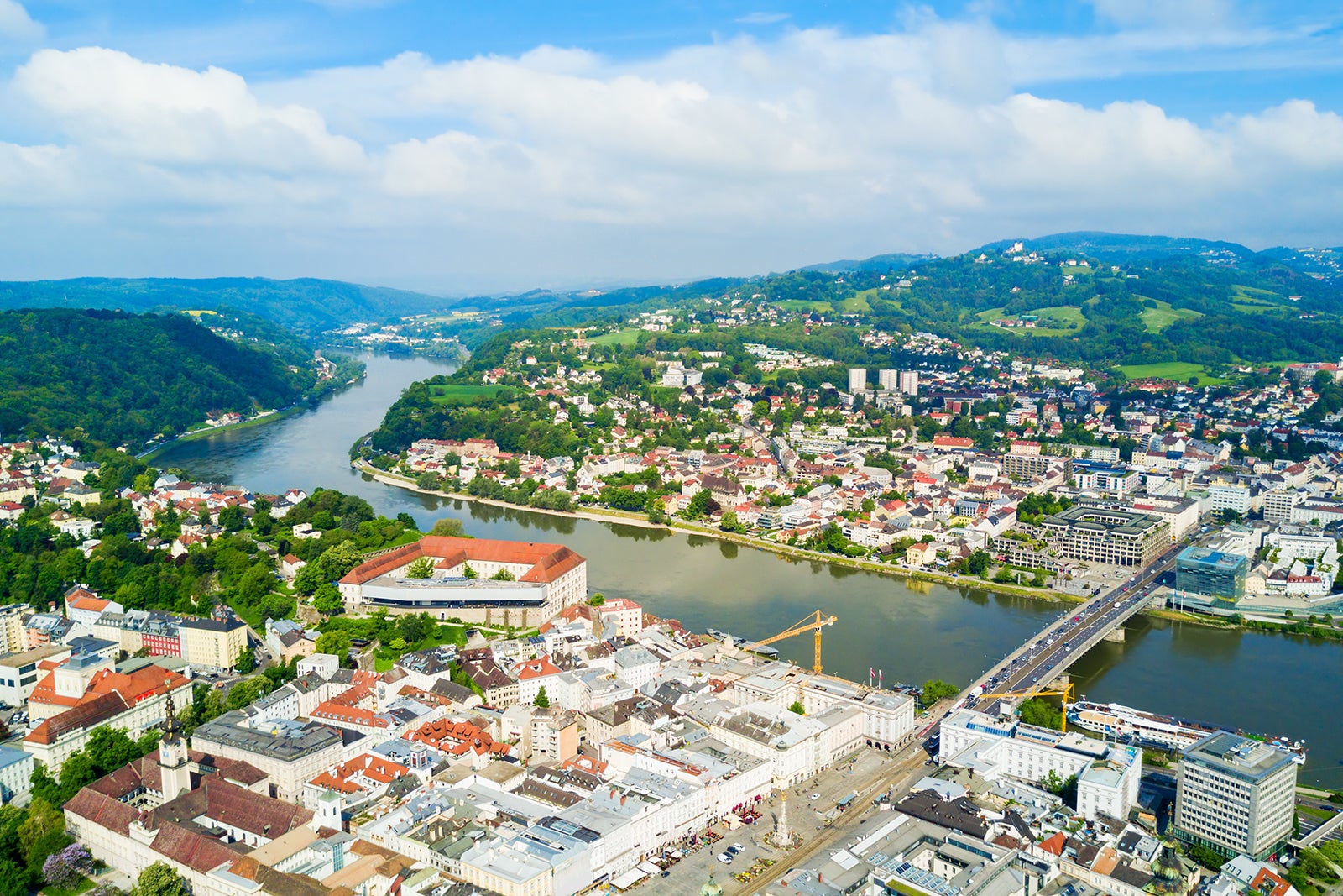 Read more about the article 9 best river cruises in Europe