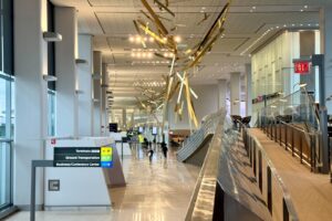 Read more about the article LaGuardia, Newark earn recognition for terminals in sign of transformation