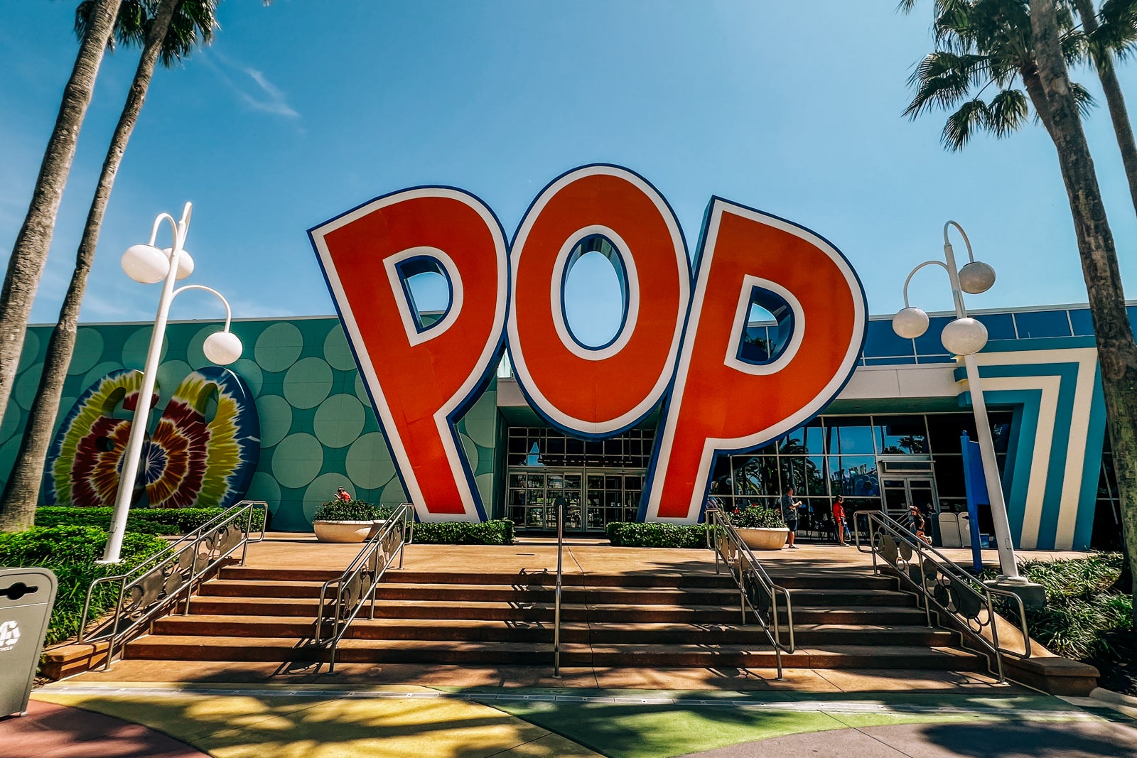 Read more about the article An emphasis on nostalgia and functionality: Why I prefer to stay at Disney’s Pop Century Resort