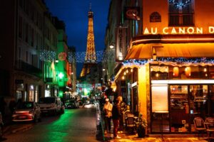 Read more about the article Deal alert: Book Air France nonstop premium economy to Paris from $1,200