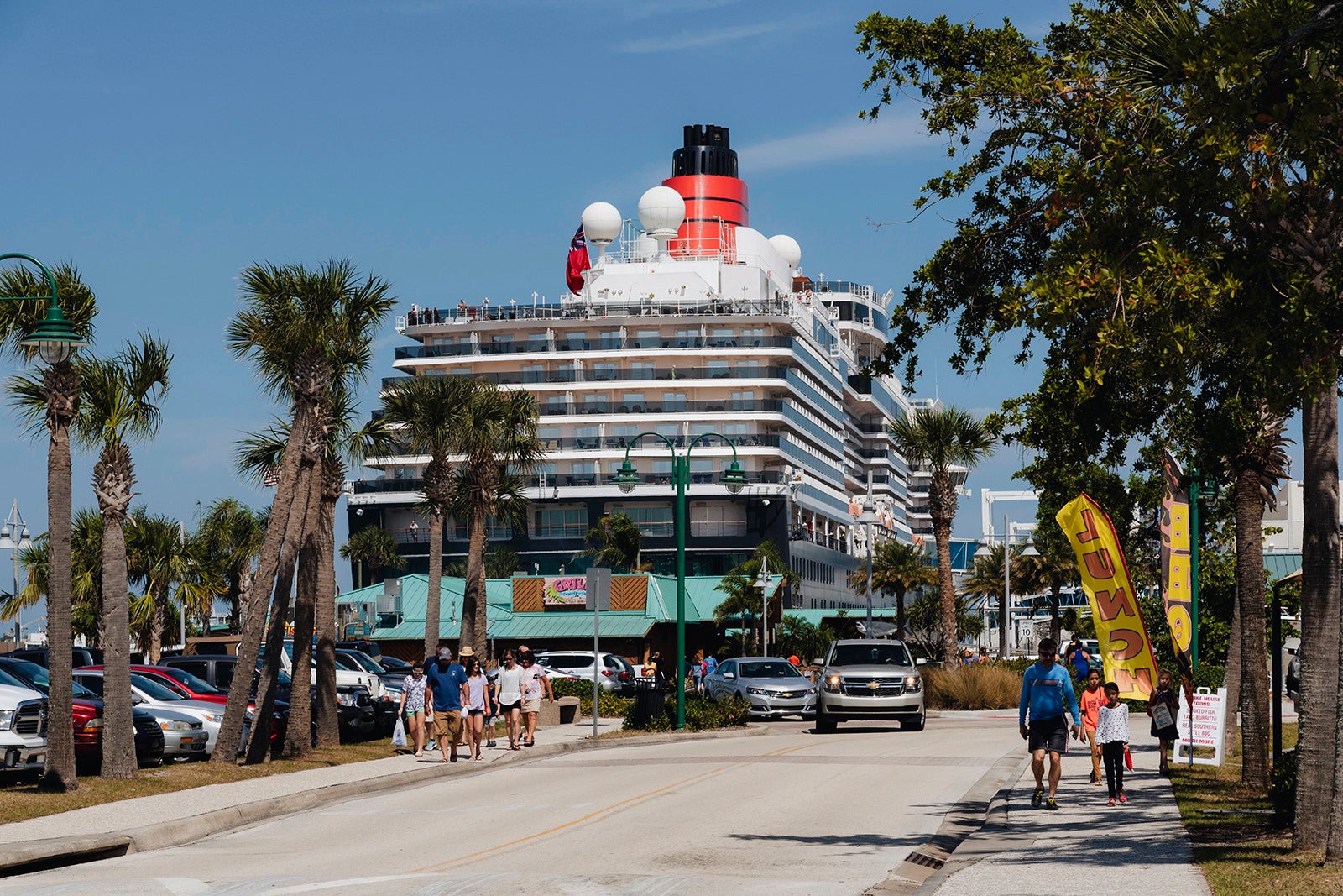 You are currently viewing Port Canaveral cruises: A guide to cruising from the Orlando area